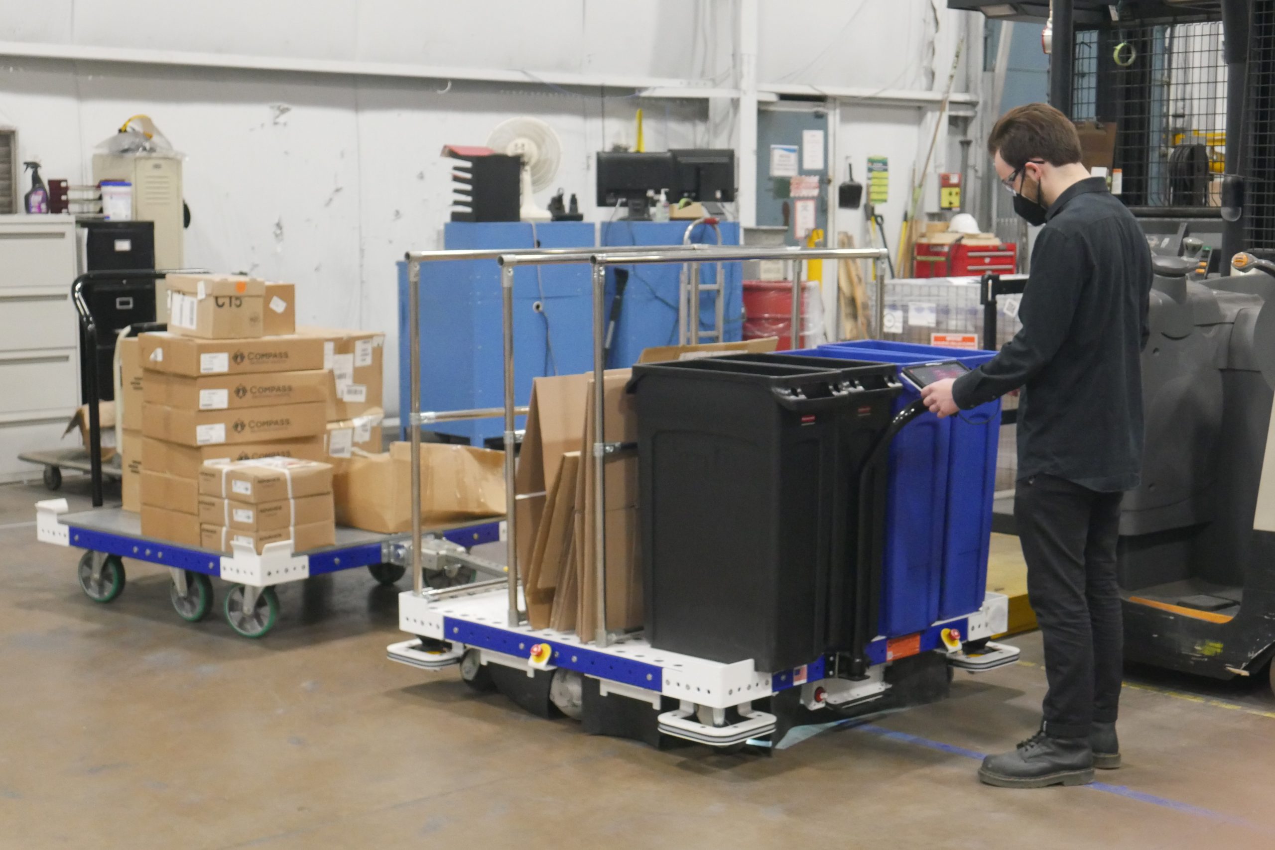 eQart AGV Waste Management