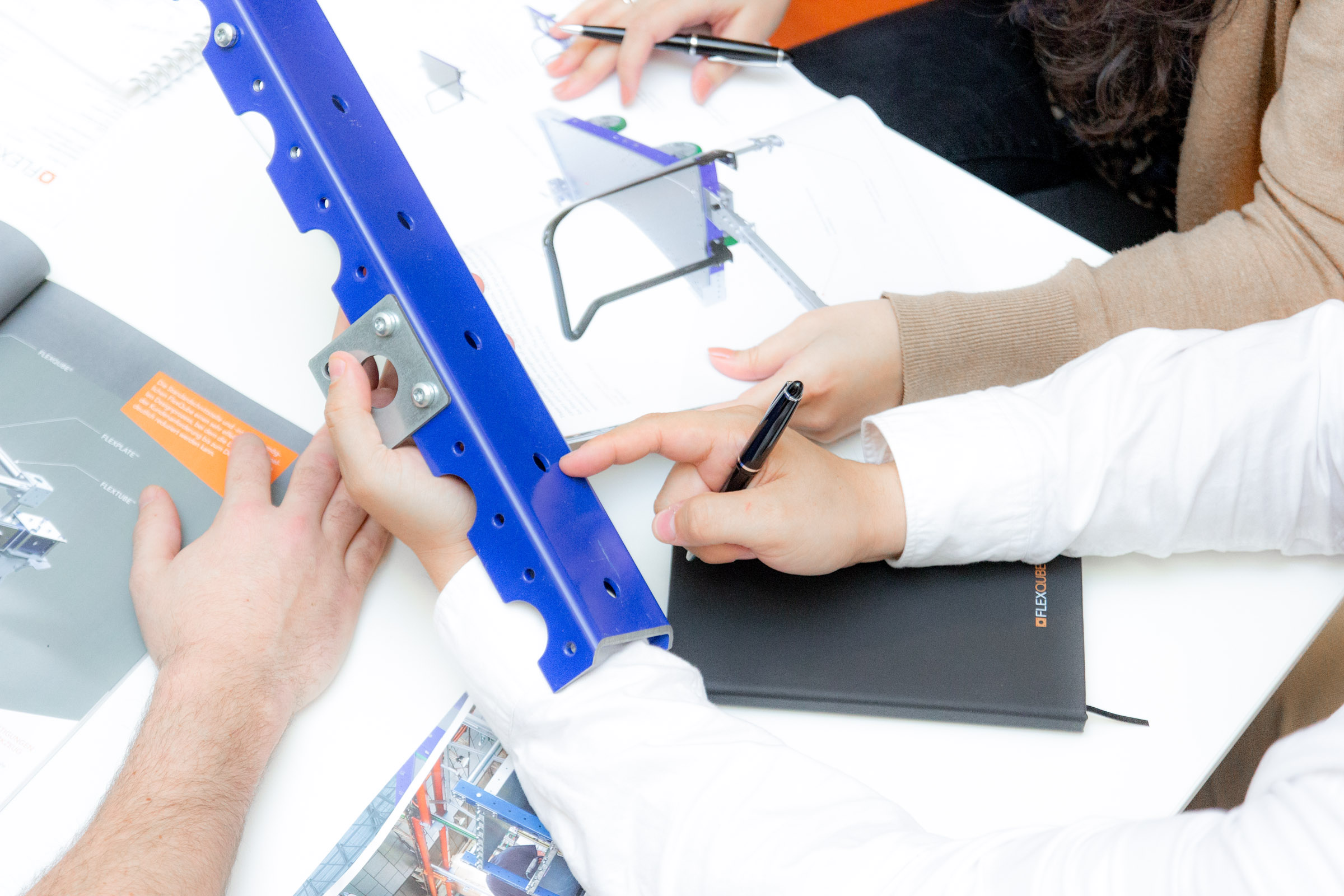 FlexQube design meeting