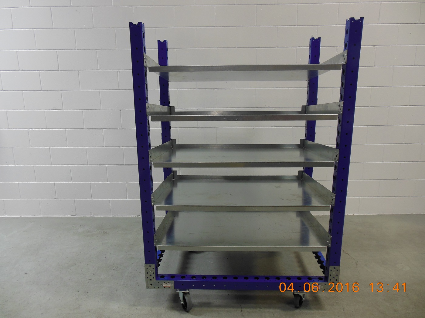 Flow Shelf Cart 1260 x 840 mm