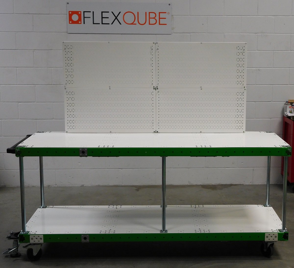 Assembly cart with pegboard – 770 x 2170 mm
