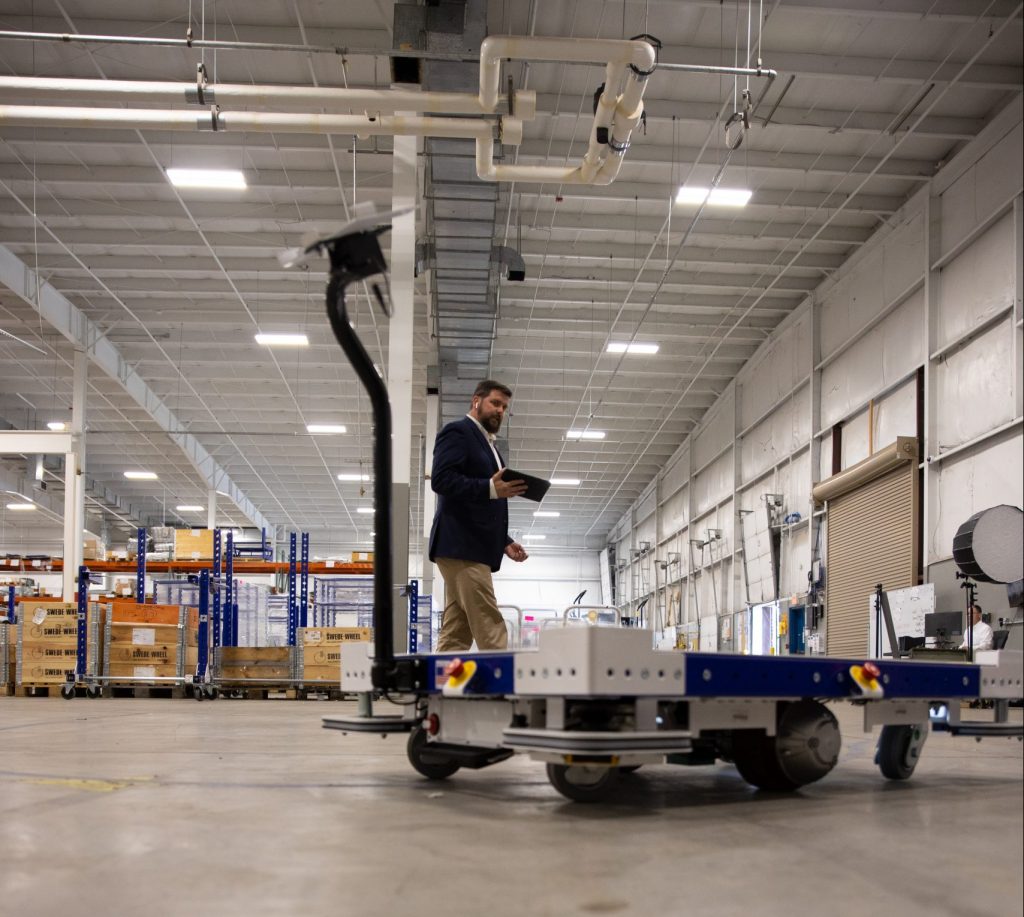 The Material Handling Guide to Implementing Industry 4.0 Concepts