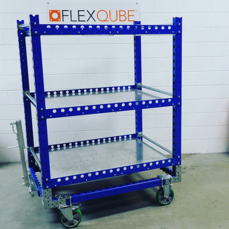 Carrito con repisa plana 55 x 41 pulgadas