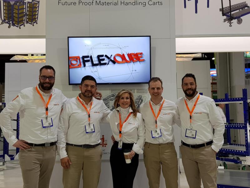 Empleados FlexQube en MODEX 2018